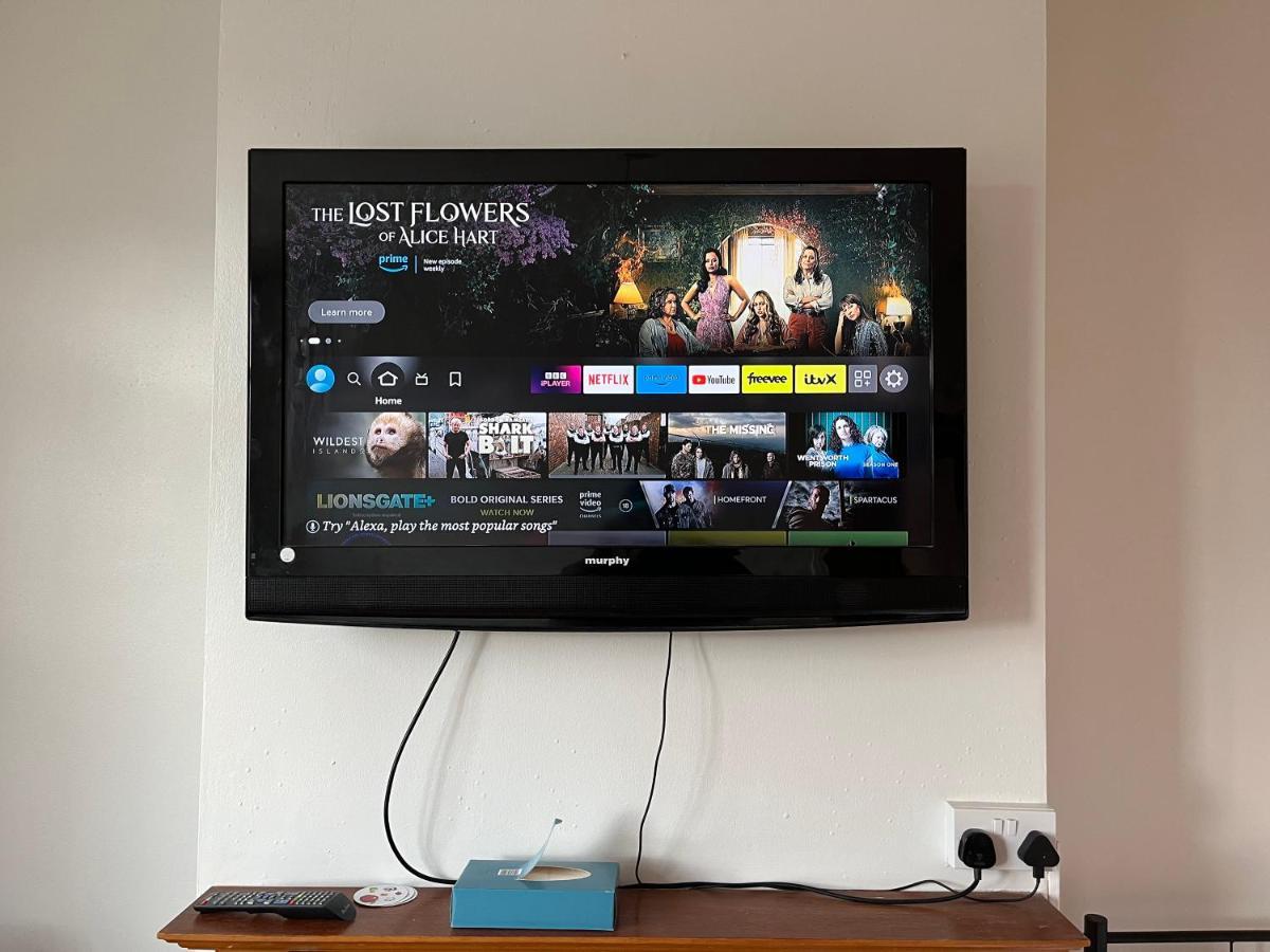 2 Bedroom Apartment, 5 Minutes From City Centre Newcastle Upon Tyne Kültér fotó