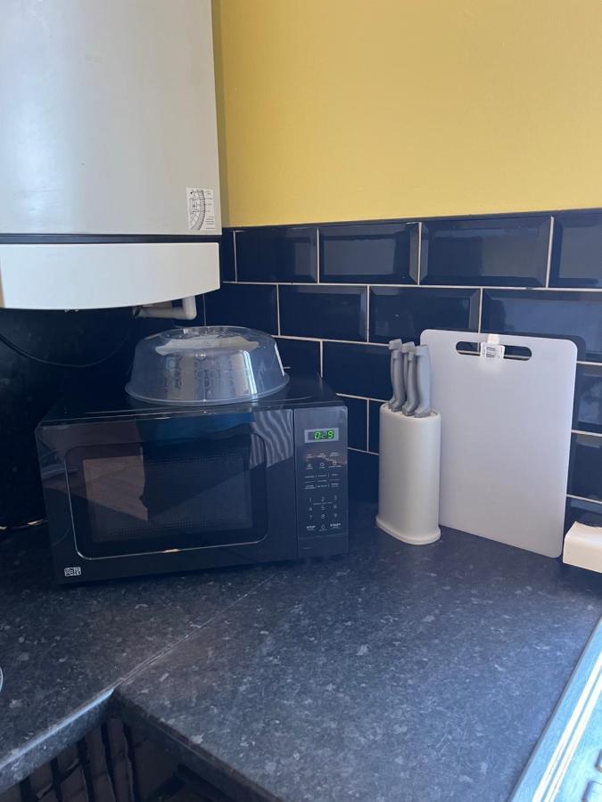 2 Bedroom Apartment, 5 Minutes From City Centre Newcastle Upon Tyne Kültér fotó